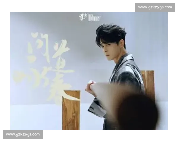 郭品超武馆练拳：从中线发力到中庸之道