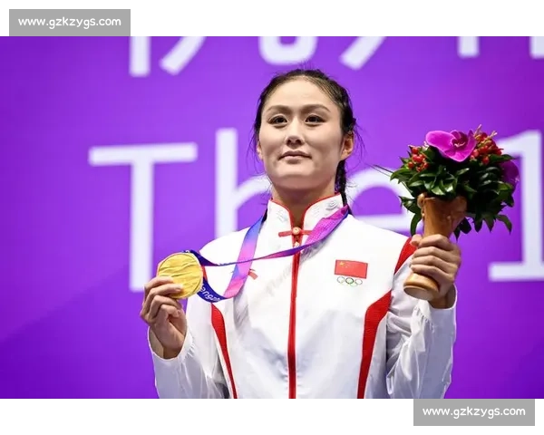 合肥姑娘吴晓微：一拳定音 散打世锦赛登顶