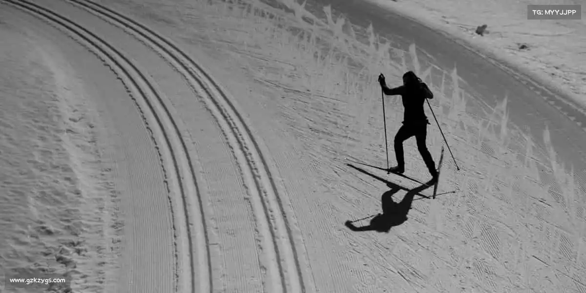 <strong>xc体育</strong>🥊挥拳是为了更强，跳跃是为了更高 —— 体育，让热爱有方向！